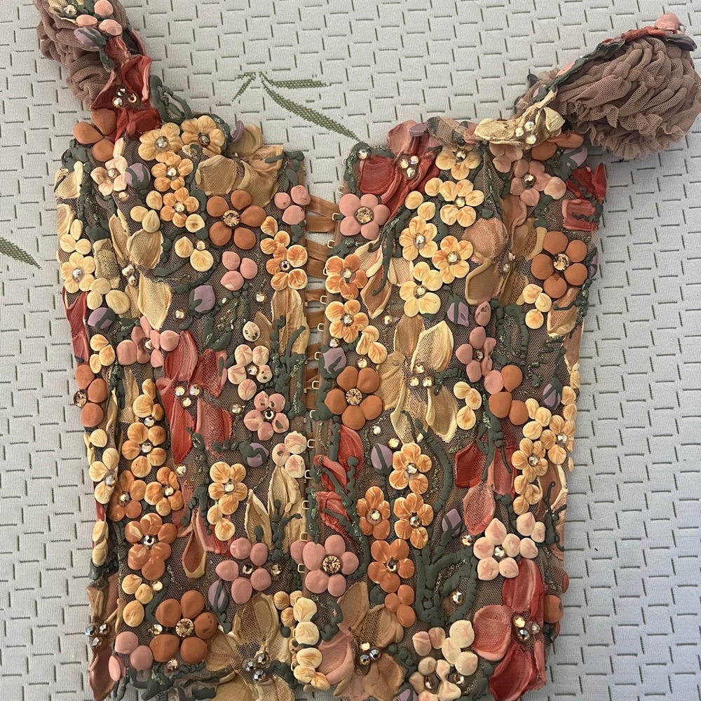 Ema Savahl corset